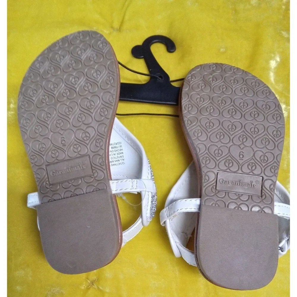 Garanimals Baby Girls White‎ Silver Rhinestone Sparkle Sandals Size 6 Toddler